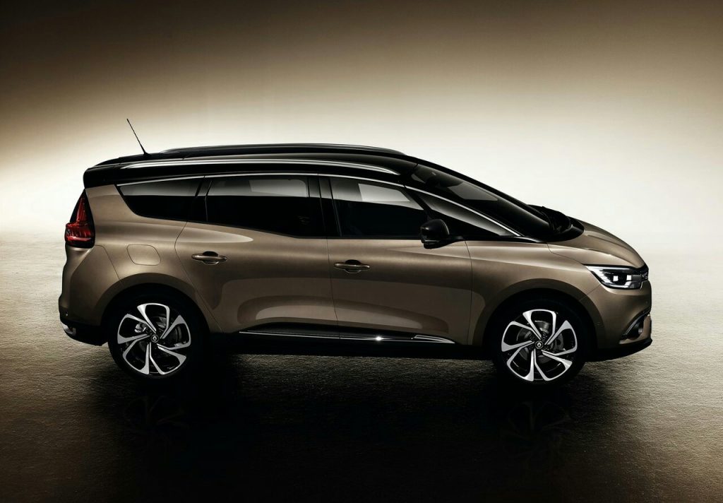 Renault Grand Scenic idv travels