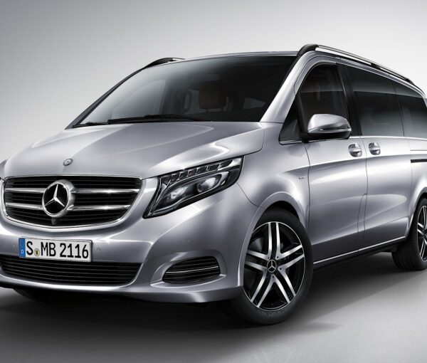 mercedes-benz-v-class-idv travels