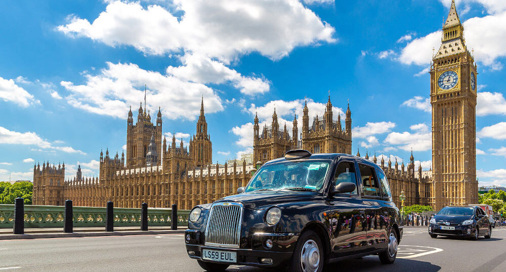 UK Taxi, IDV Travels, Taxi, Taxi near me UK taxi services