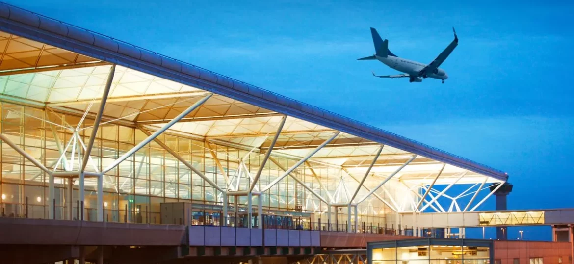 How easy is it to get a taxi at Stansted Airport? using IDV Travels, Stansted Airport Taxis, cheap taxi services in Stansted