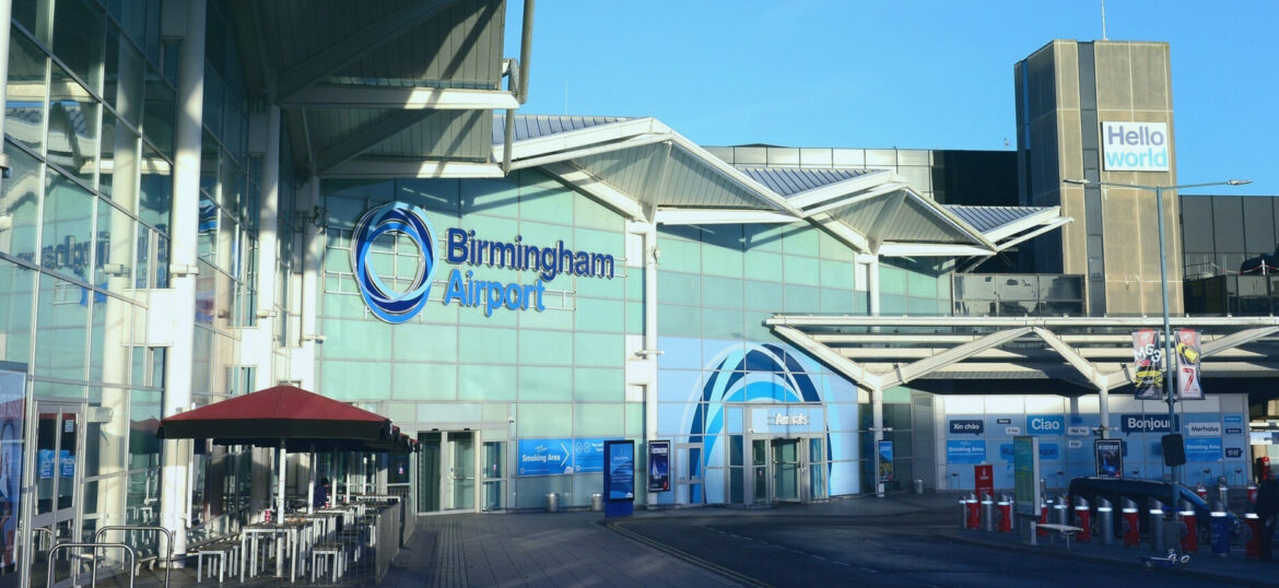 How much is a taxi from Birmingham Airport? using cheap taxi services in Bermingham Airport, Bermingham airport transfers, IDV Travels, Bermingham airport taxi